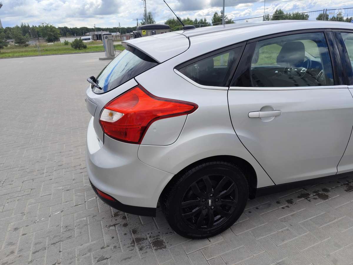 Ford Focus, 2.0 l., Хэтчбек