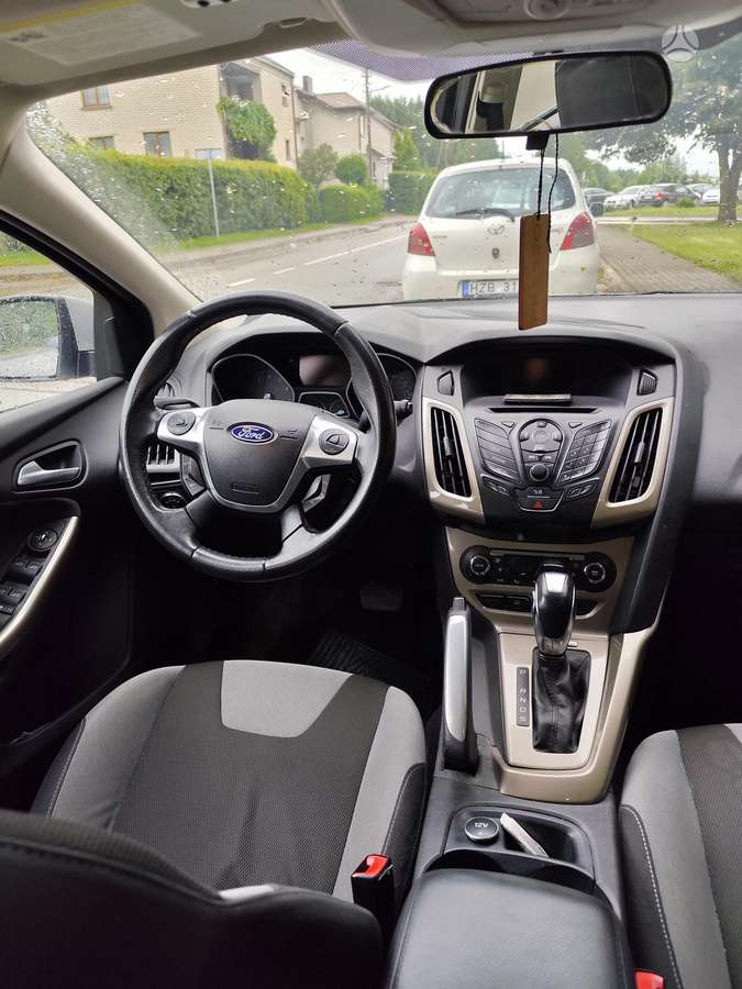 Ford Focus, 2.0 l., Хэтчбек