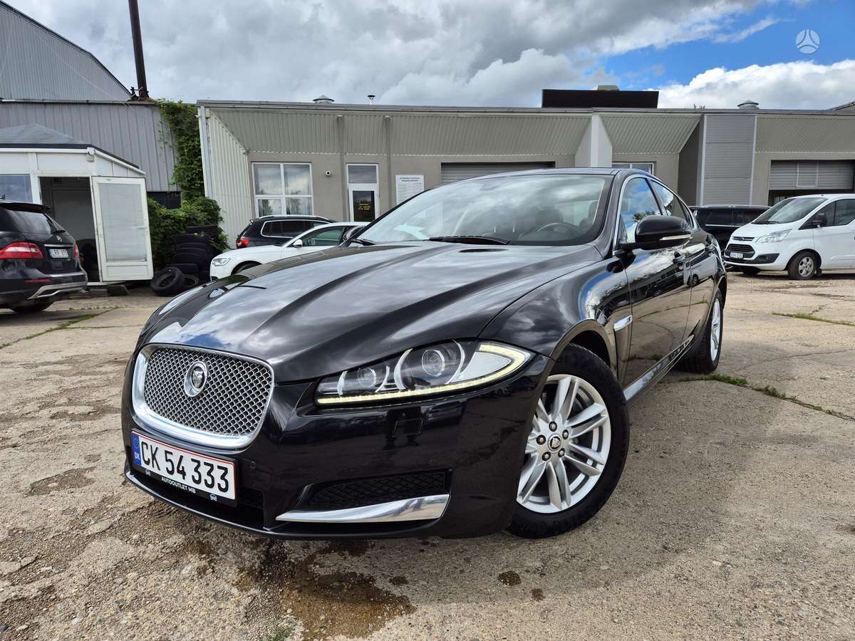 Jaguar XF, 2.2 l., Седан