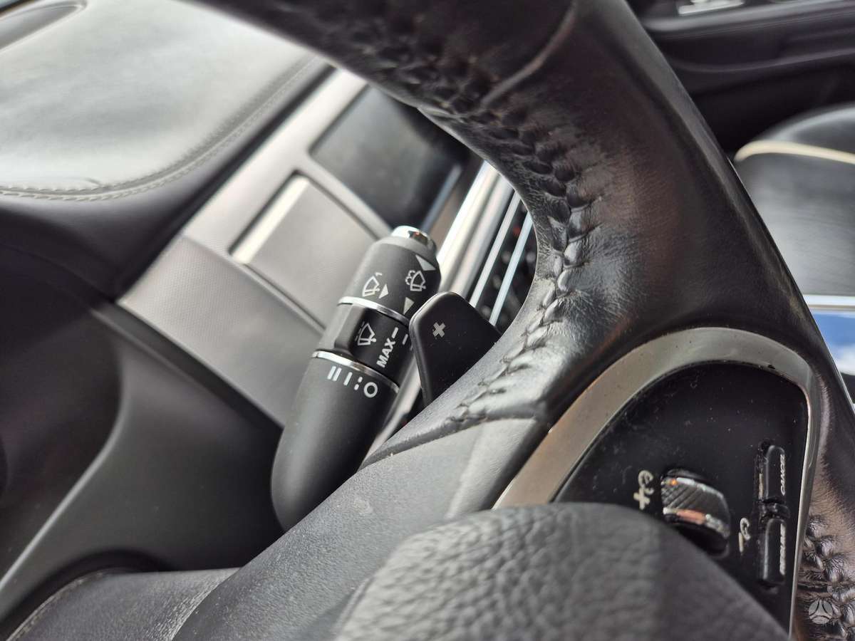 Jaguar XF, 2.2 l., Седан