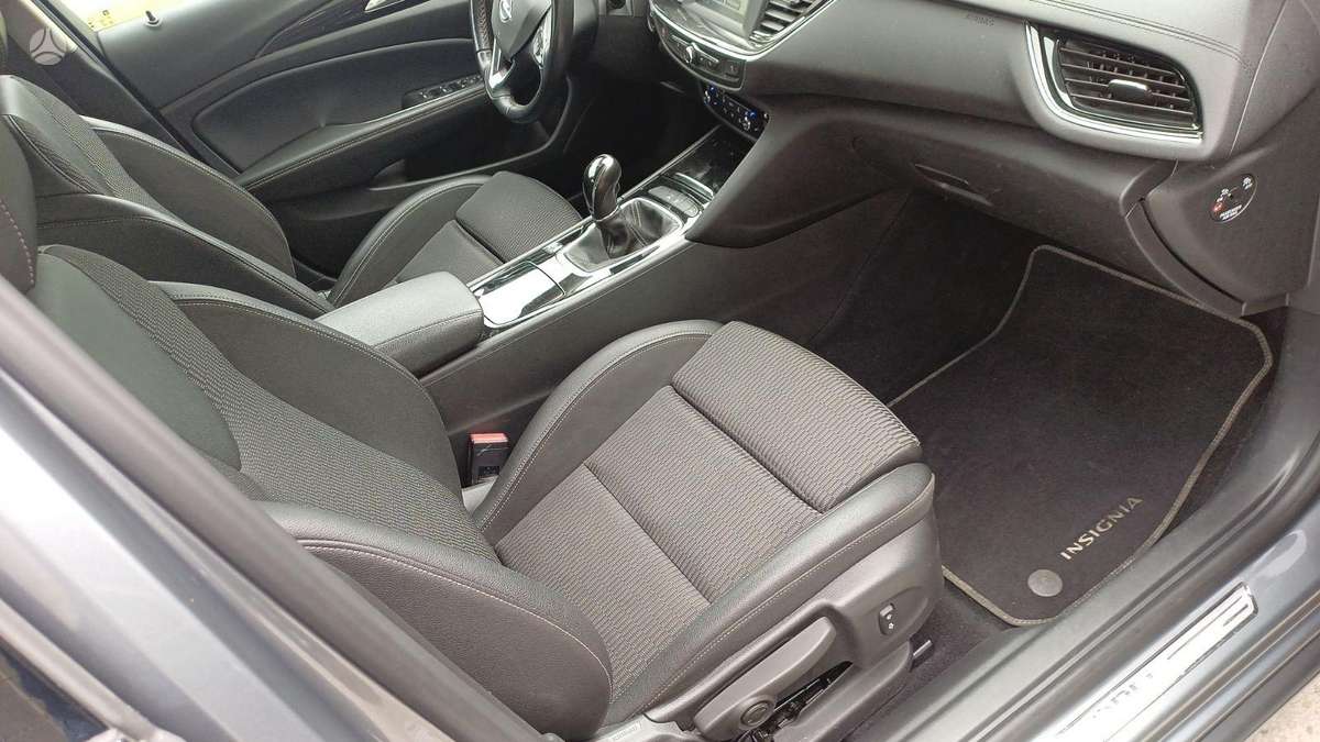 Opel Insignia, 1.6 l., Универсал