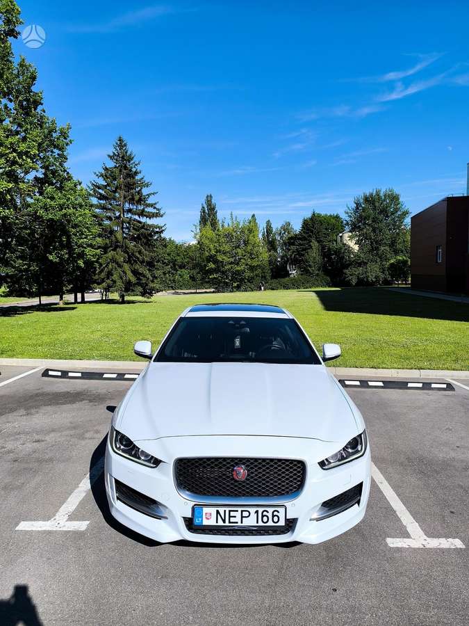 Jaguar XE, 2.0 l., Седан