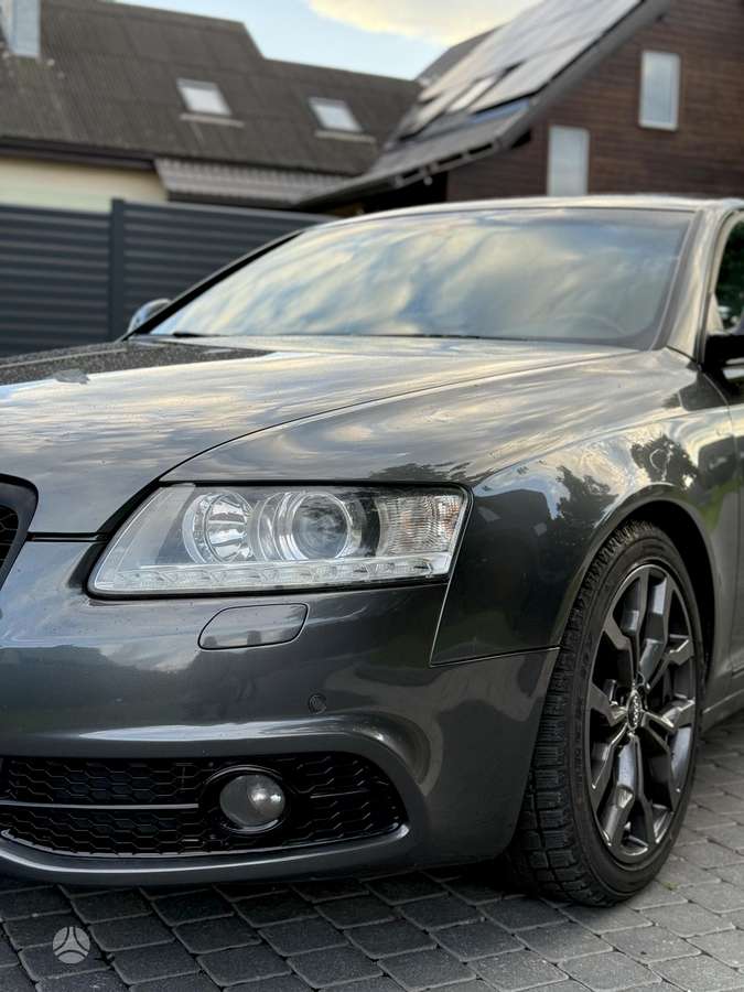 Audi A6, saloon / sedan