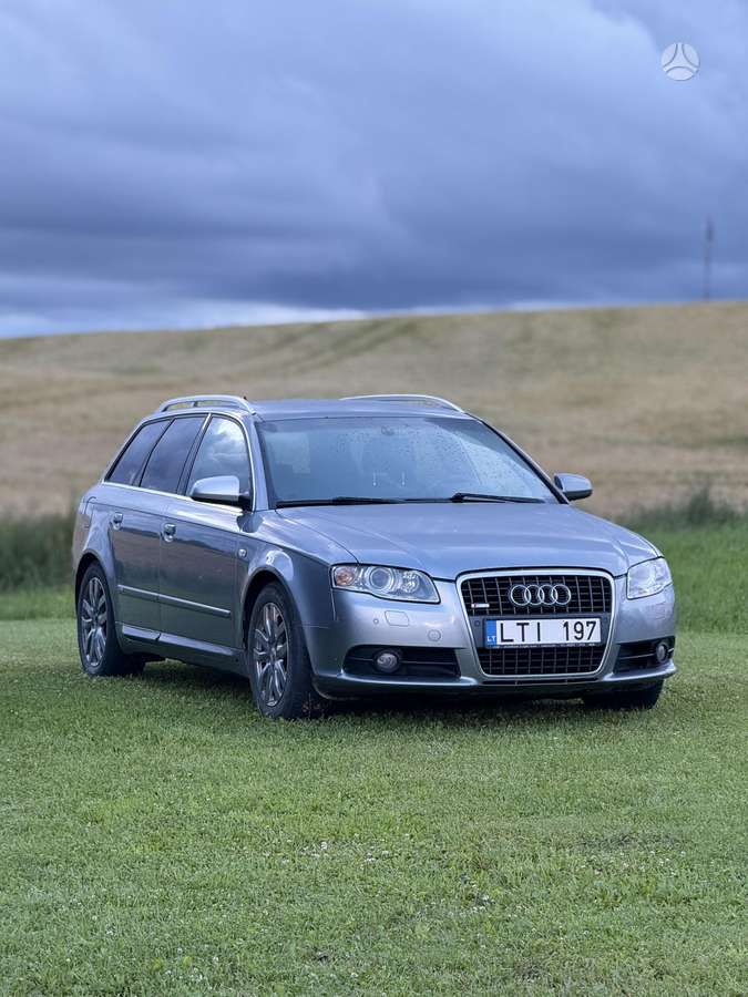 Audi A4, Универсал
