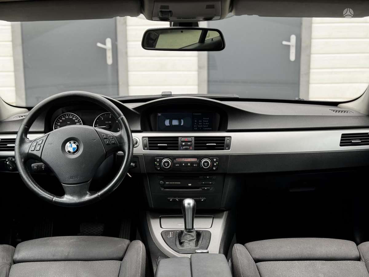 BMW 320, 2.0 l., wagon