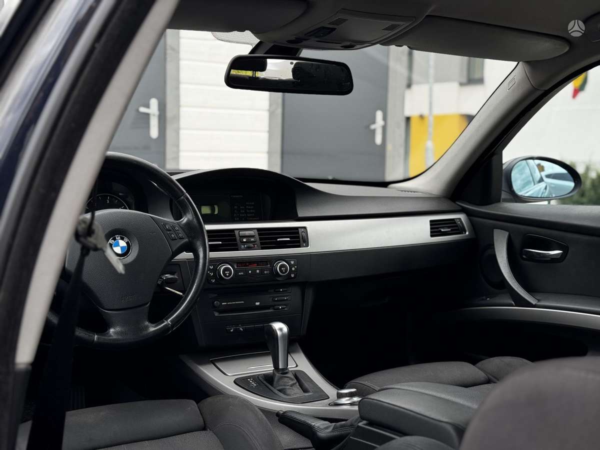 BMW 320, 2.0 l., wagon