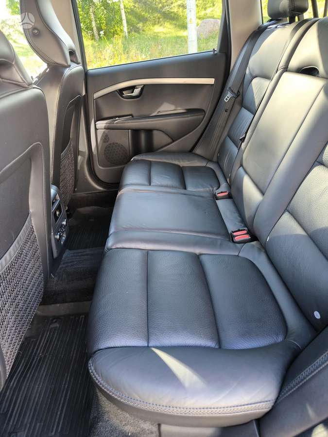Volvo XC70, 2.4 l., Универсал