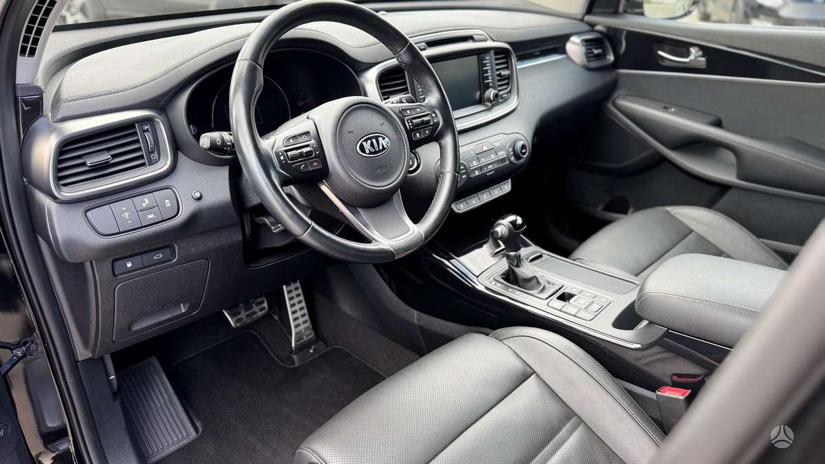 Kia Sorento, 2.2 l., Внедорожник / Кроссовер