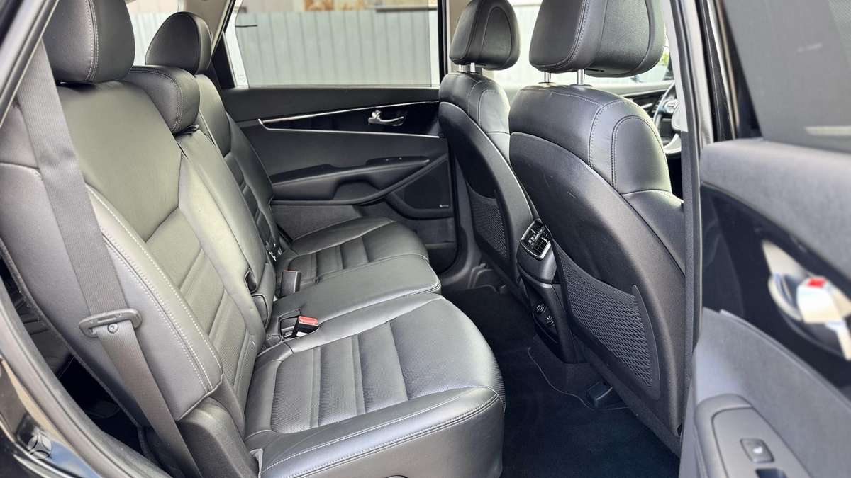 Kia Sorento, 2.2 l., Внедорожник / Кроссовер