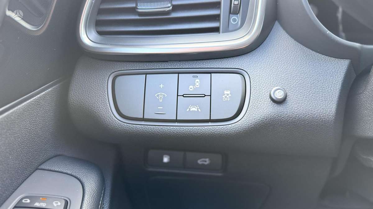 Kia Sorento, 2.2 l., Внедорожник / Кроссовер