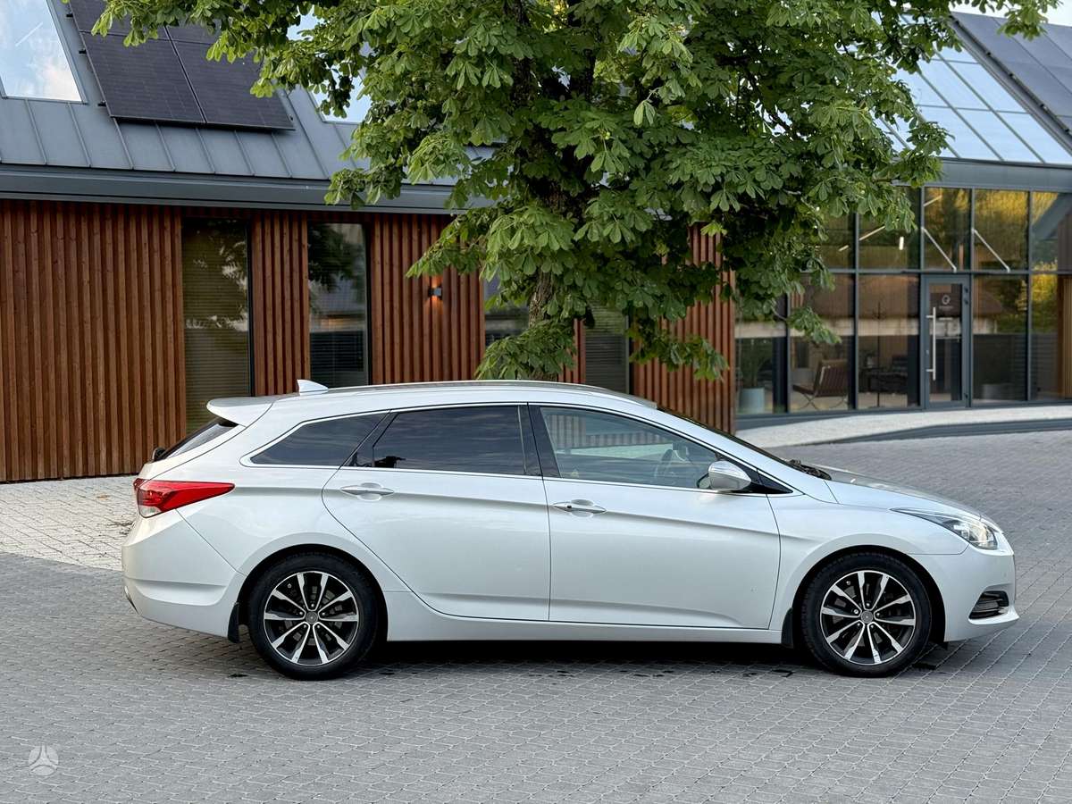 Hyundai i40, 1.7 l., Универсал