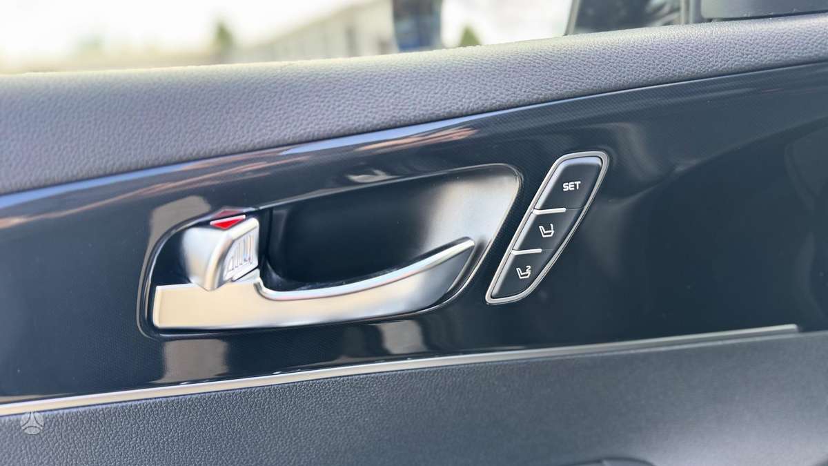 Kia Sorento, 2.2 l., Внедорожник / Кроссовер
