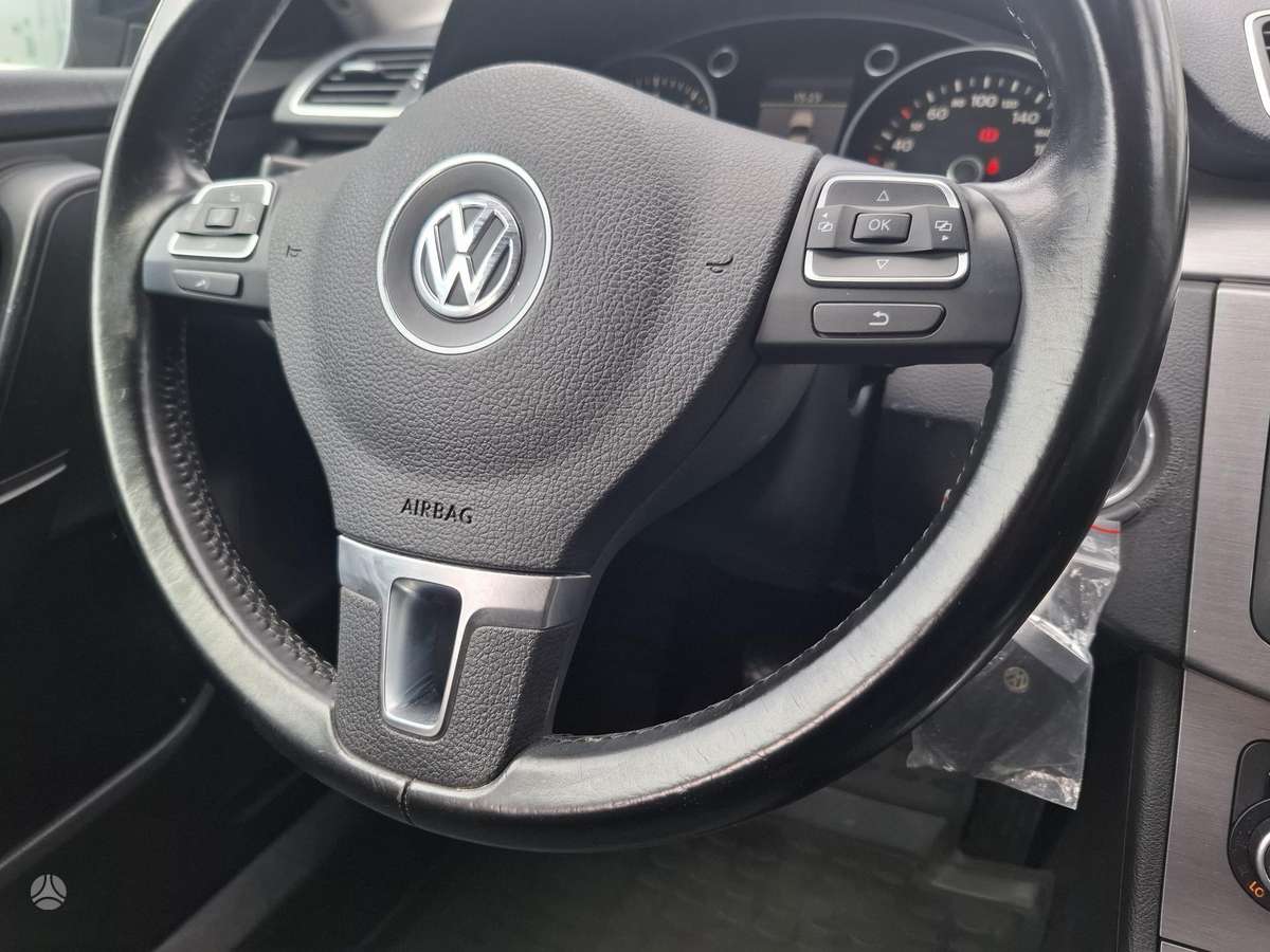 Volkswagen Passat, 1.8 l., Универсал