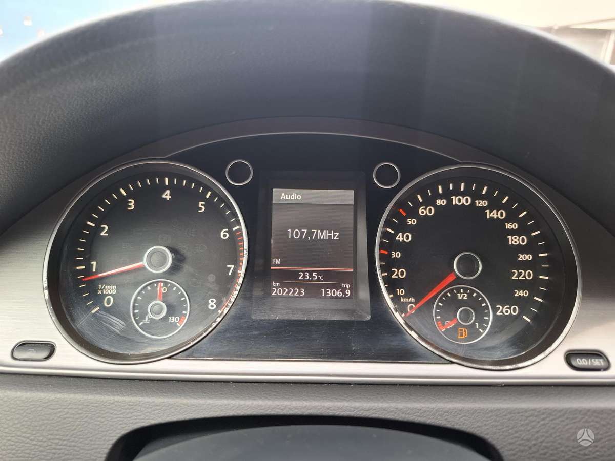 Volkswagen Passat, 1.8 l., Универсал