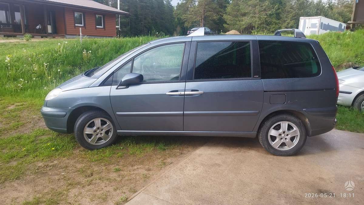 Peugeot 807 - 7