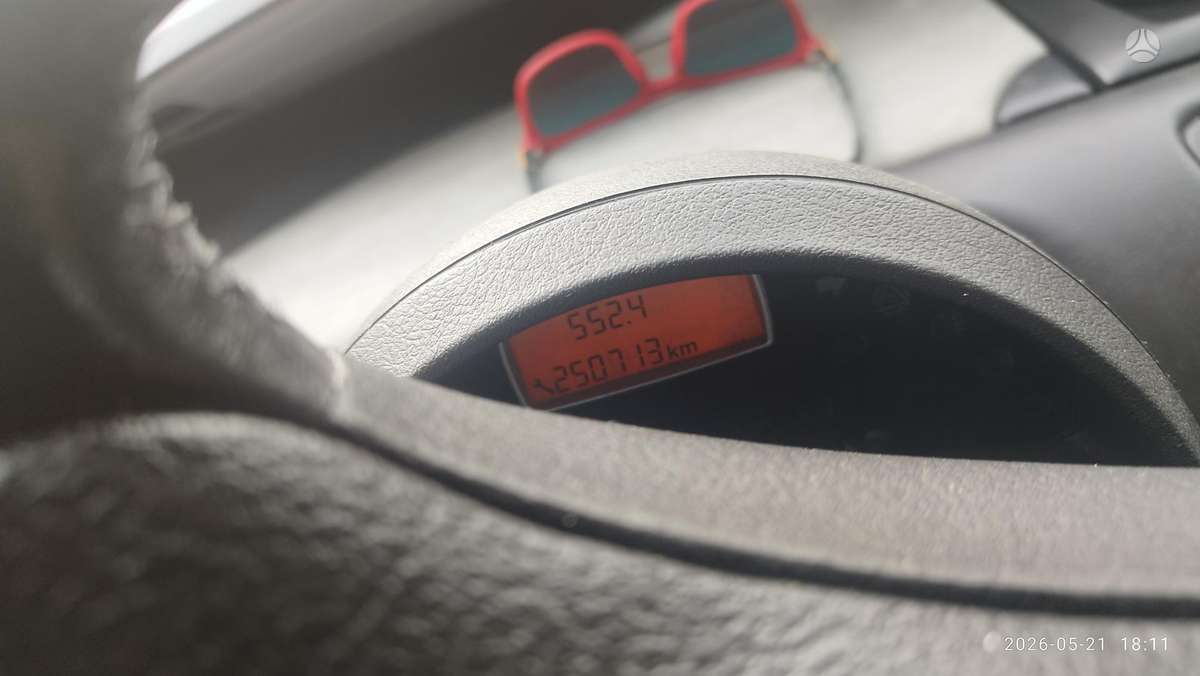 Peugeot 807 - 9