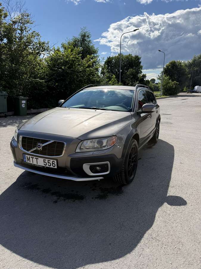 Volvo XC70, 2.4 l., Универсал