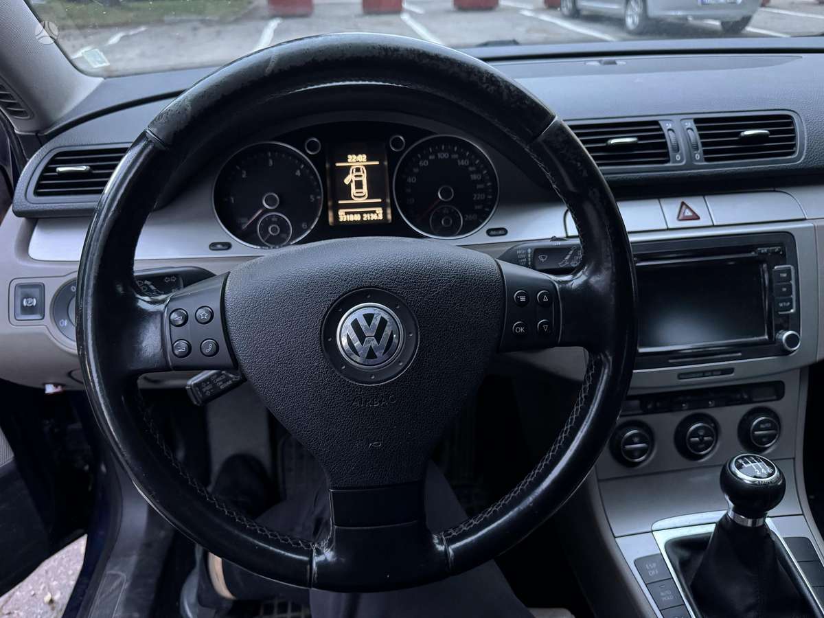 Volkswagen Passat, 2.0 l., Универсал