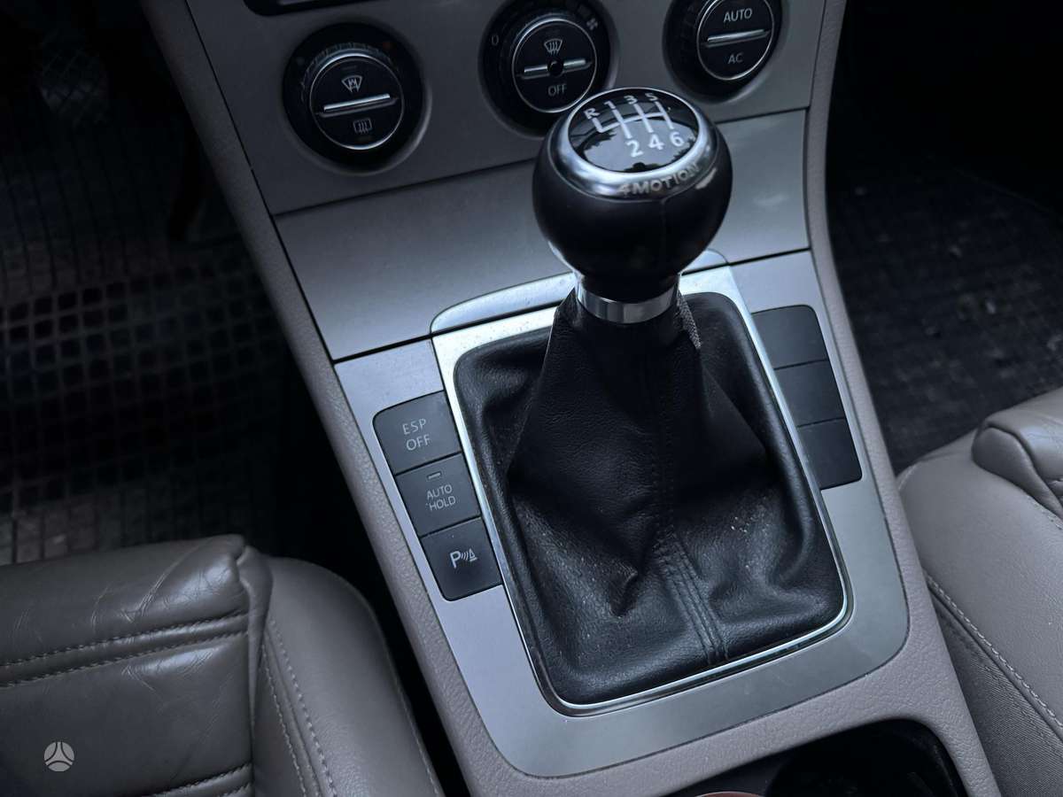Volkswagen Passat, 2.0 l., Универсал