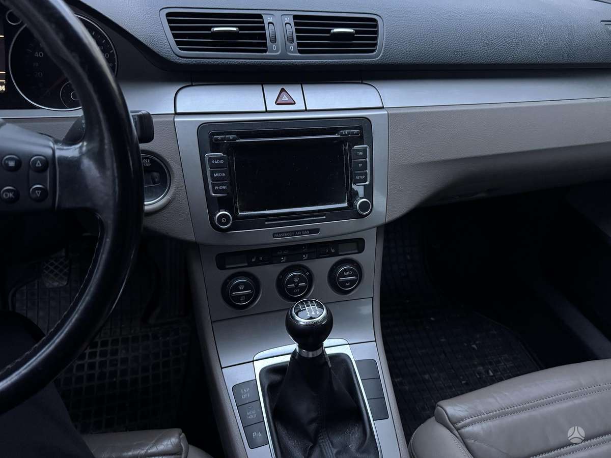 Volkswagen Passat, 2.0 l., Универсал