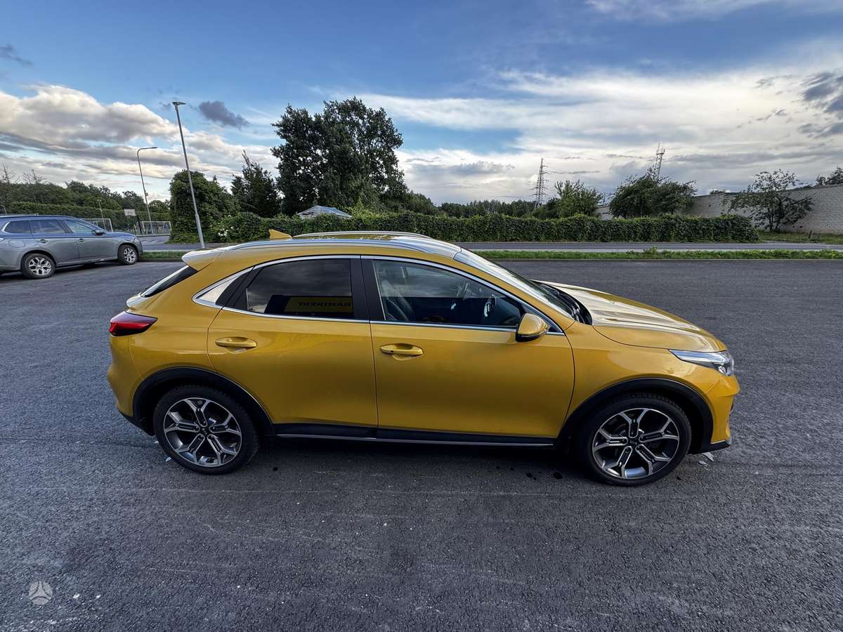 Kia XCeed, 1.6 l., Хэтчбек