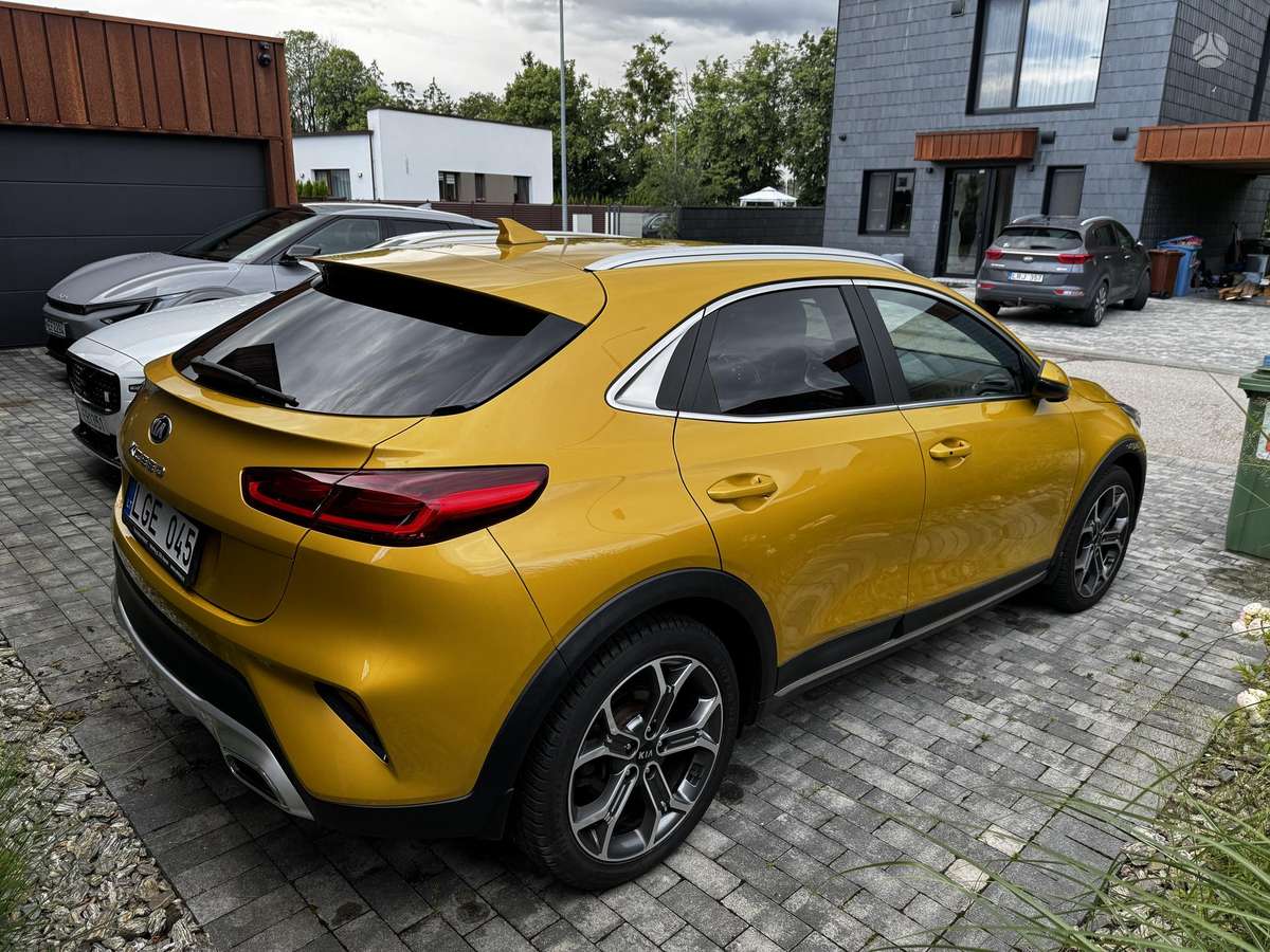 Kia XCeed, 1.6 l., Хэтчбек