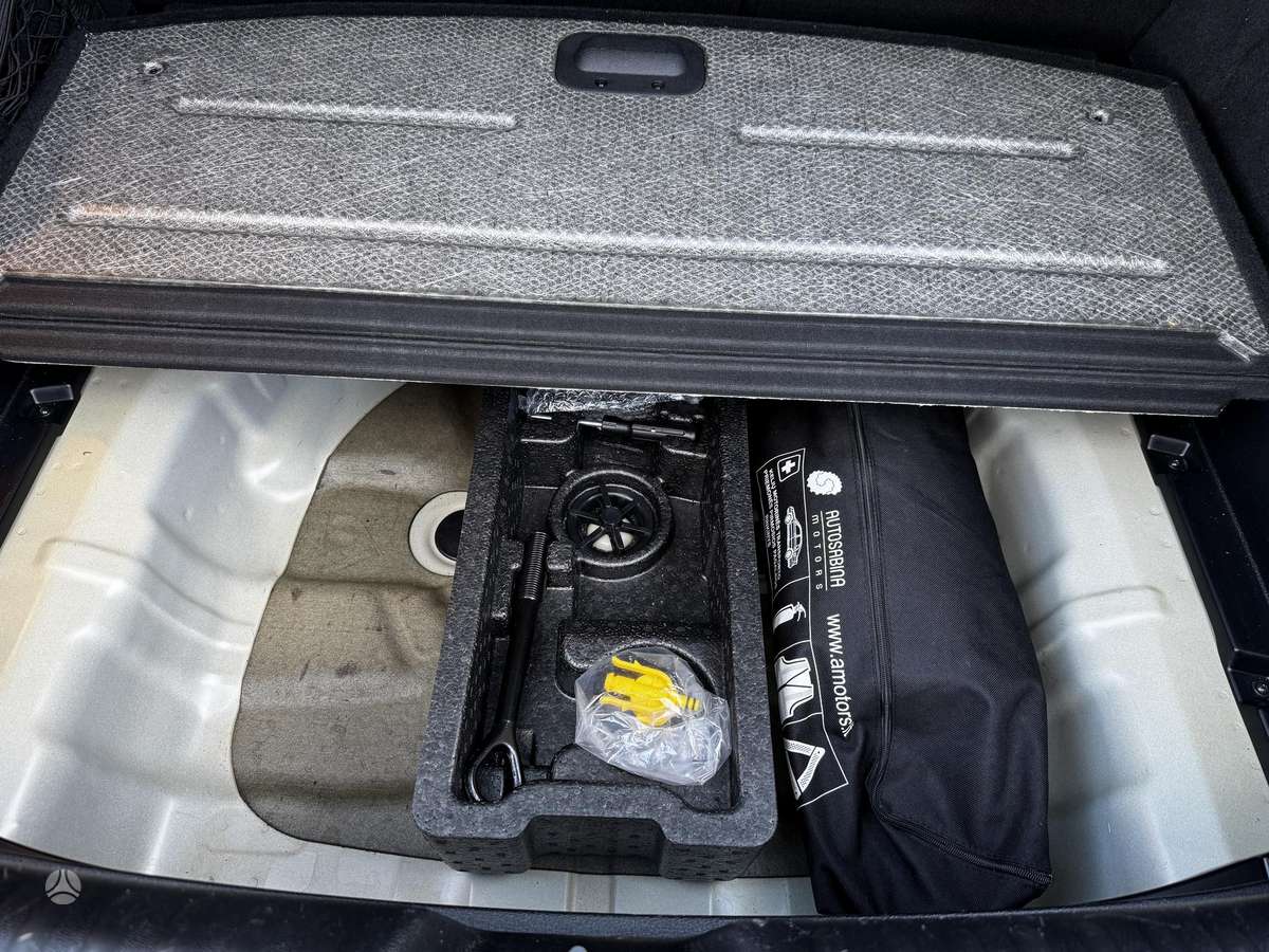 Kia XCeed, 1.6 l., Хэтчбек