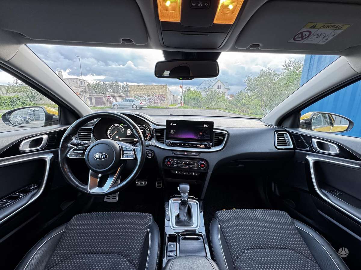 Kia XCeed, 1.6 l., Хэтчбек