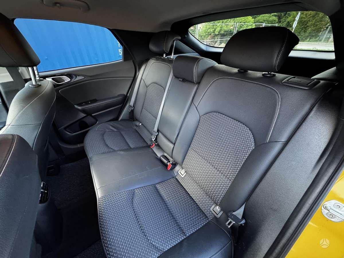 Kia XCeed, 1.6 l., Хэтчбек