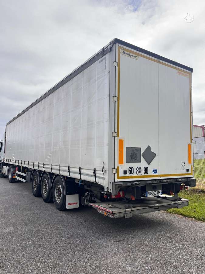 Fruehauf, užuolaidinės / tentinės