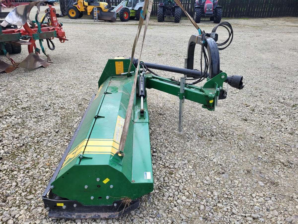 AGRO . KELLFRI . KUHN, šienapjovės / smulkintuvai