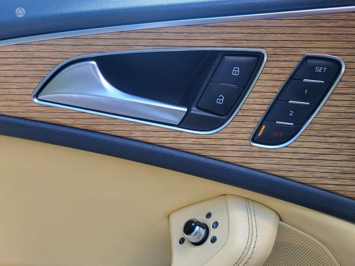 Audi A6, 3.0 l., Универсал