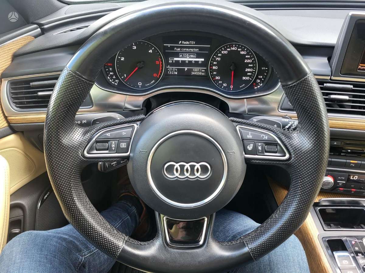 Audi A6, 3.0 l., wagon