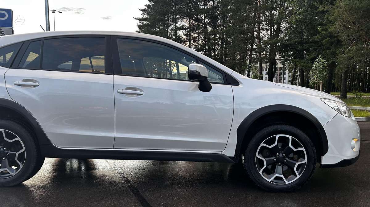 Subaru XV, 1.6 l., off-road / crossover