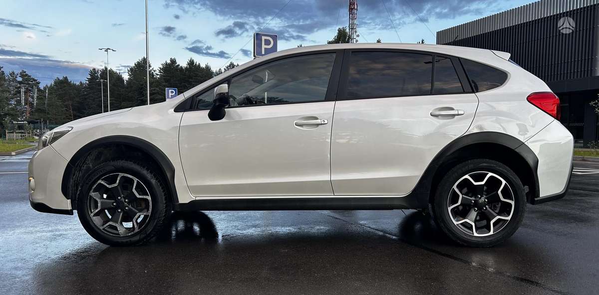 Subaru XV, 1.6 l., off-road / crossover