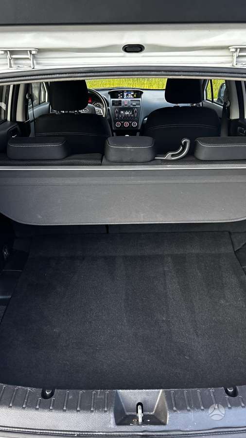 Subaru XV, 1.6 l., off-road / crossover