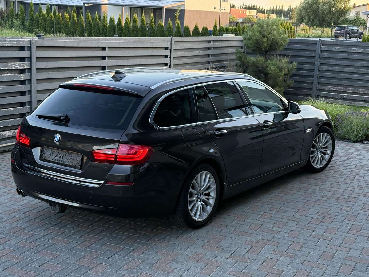 BMW 520, 2.0 l., wagon