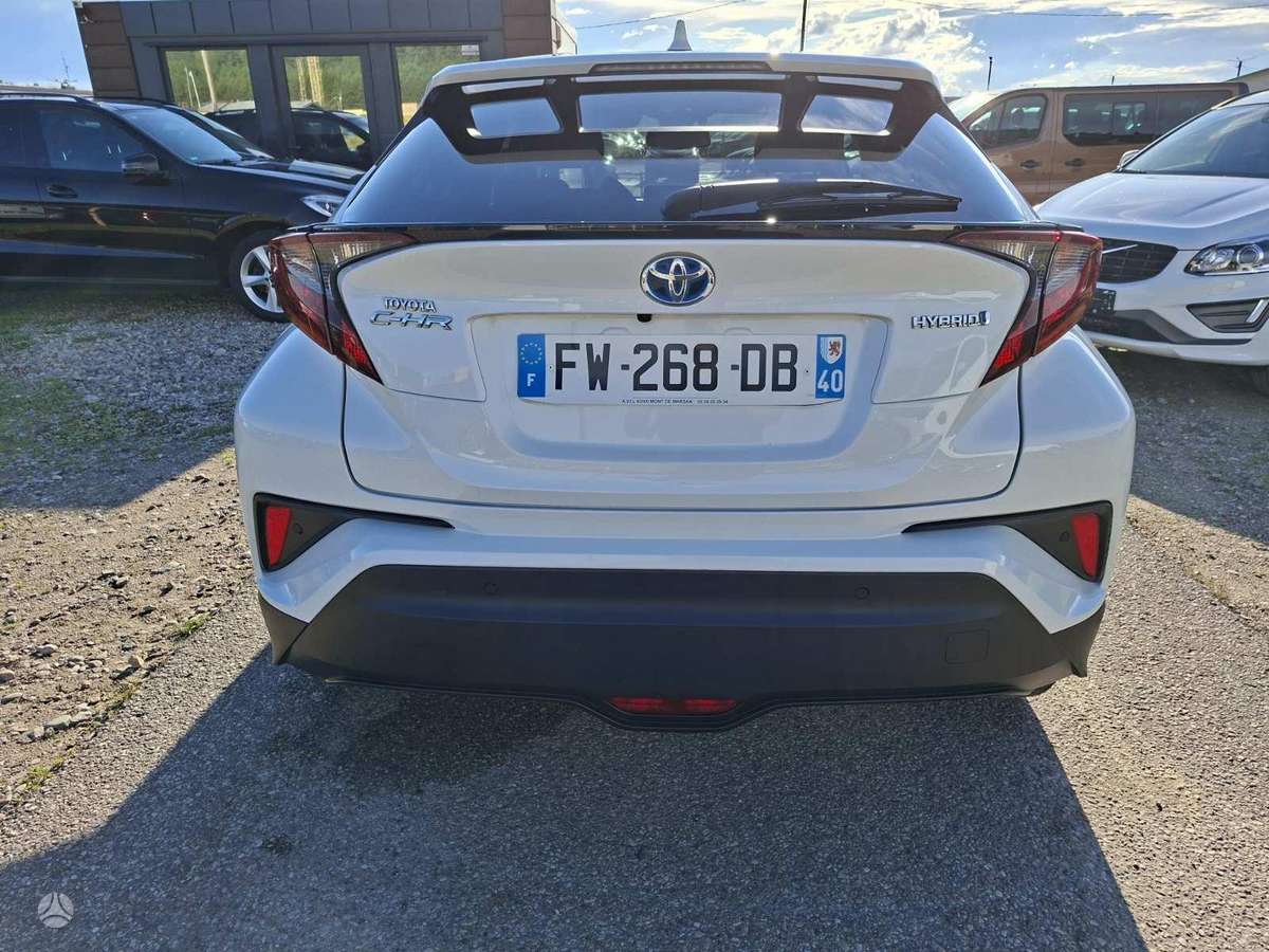 Toyota C-HR - 5