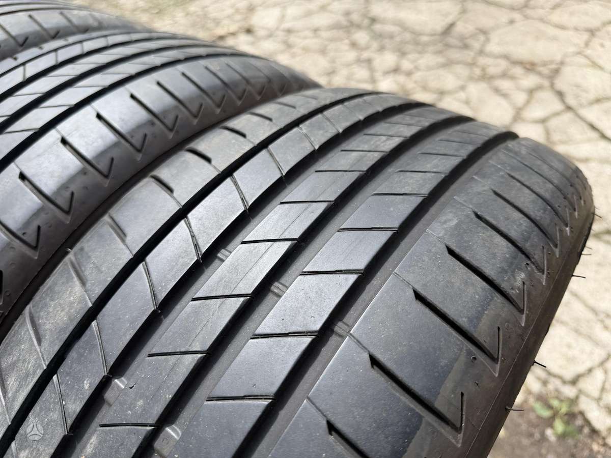 Bridgestone Tutanza T005, летние 225/40 R18