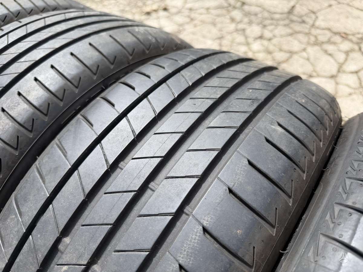 Bridgestone Tutanza T005, летние 225/40 R18