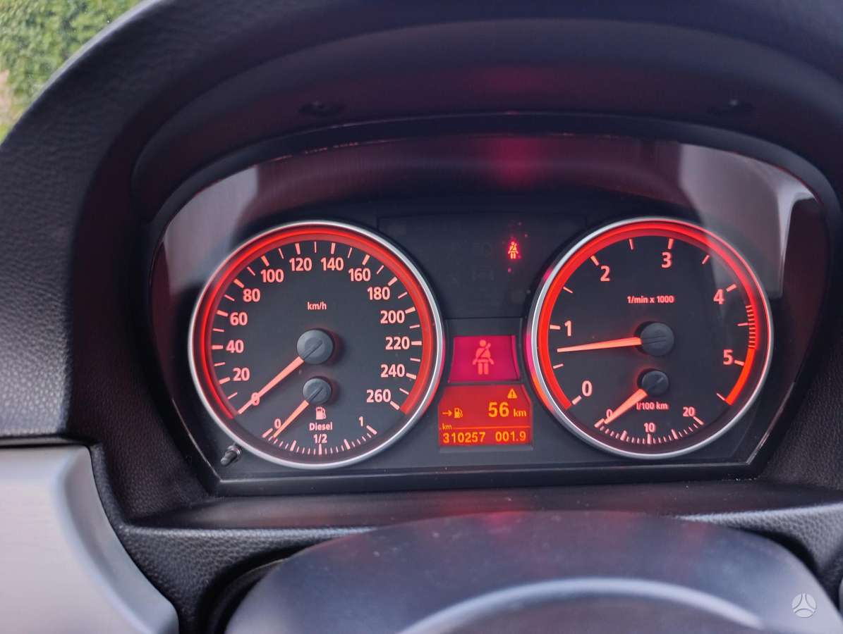 BMW 330, 3.0 l., Универсал