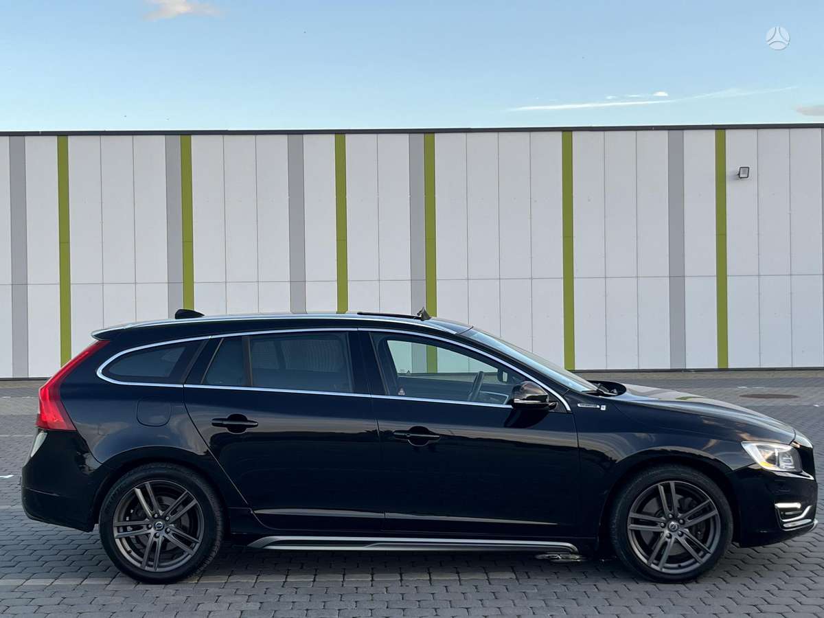 Volvo V60, 2.4 l., Универсал