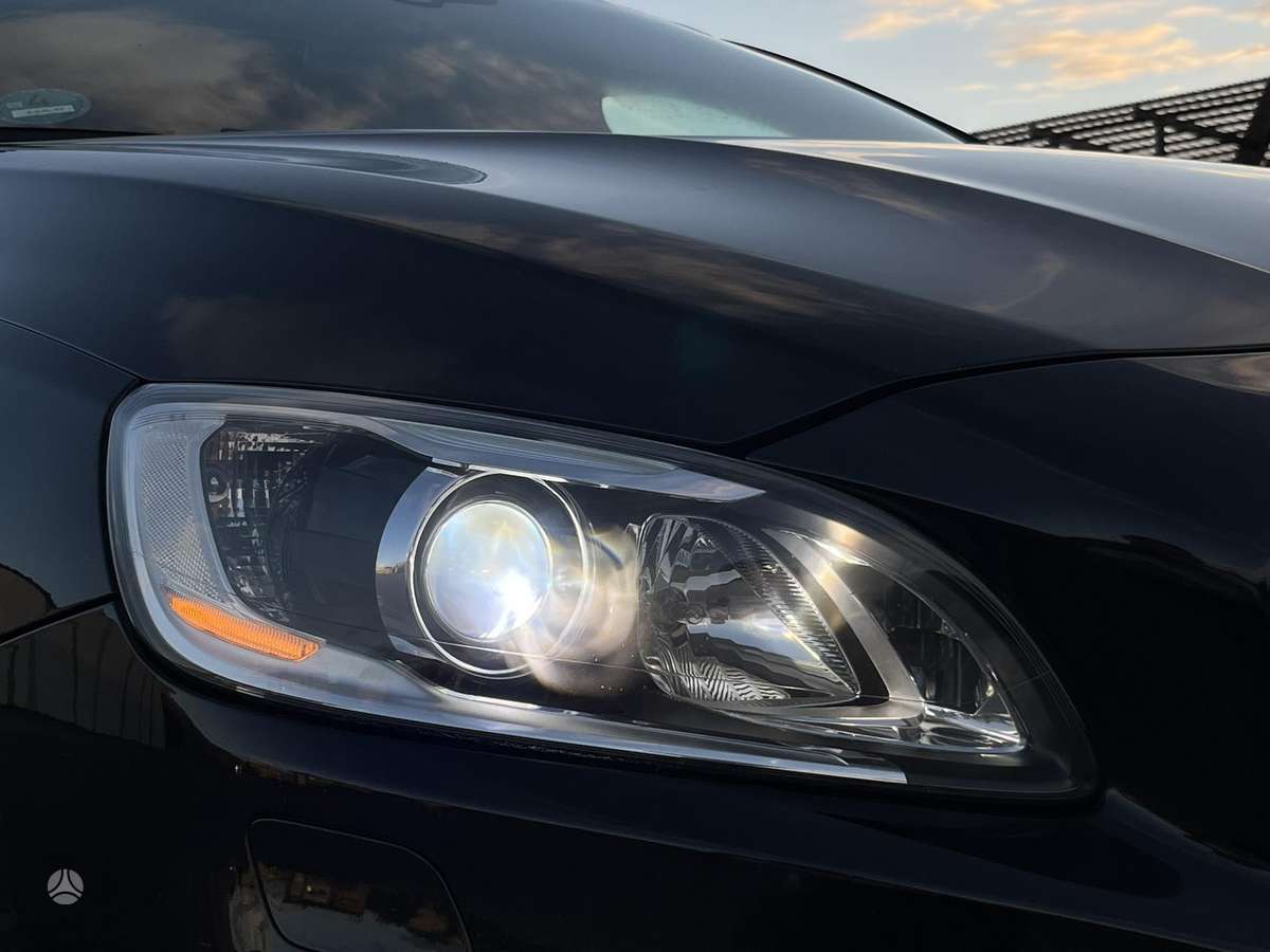 Volvo V60, 2.4 l., Универсал
