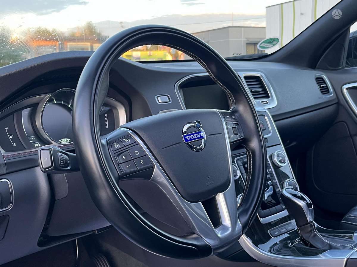 Volvo V60, 2.4 l., Универсал