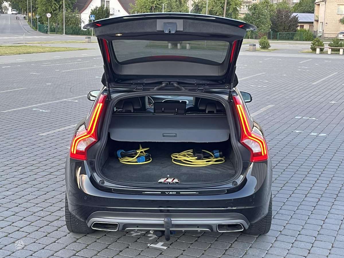 Volvo V60, 2.4 l., Универсал