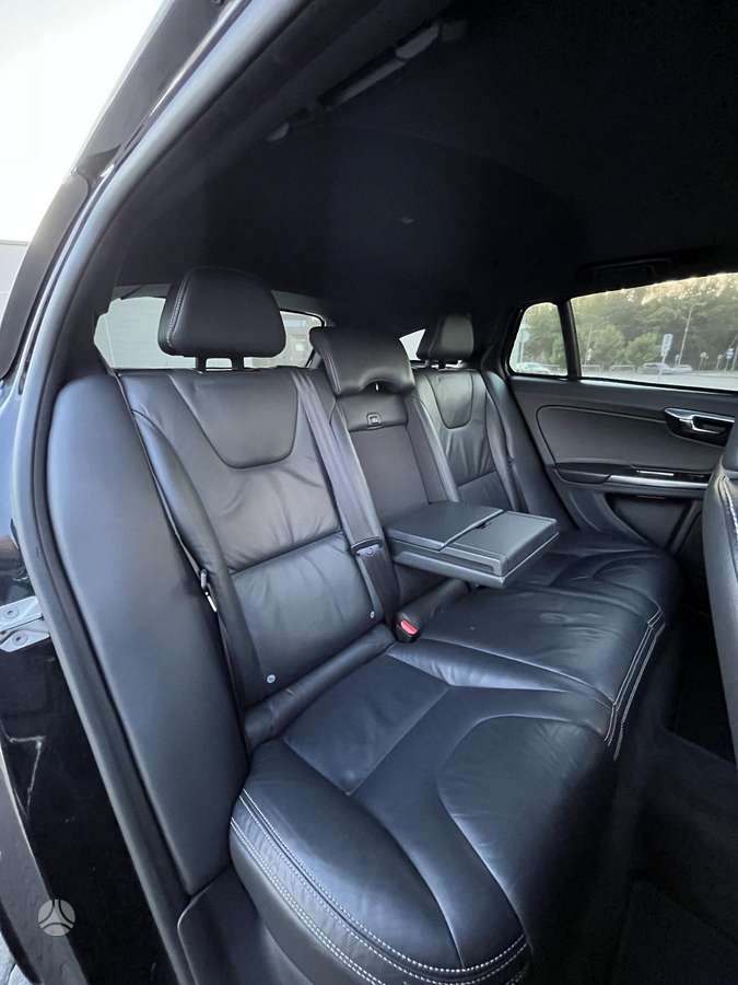 Volvo V60, 2.4 l., Универсал