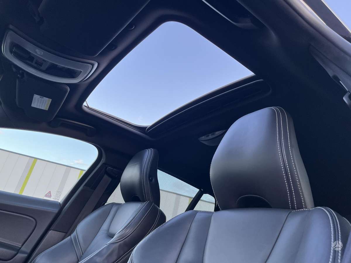 Volvo V60, 2.4 l., Универсал