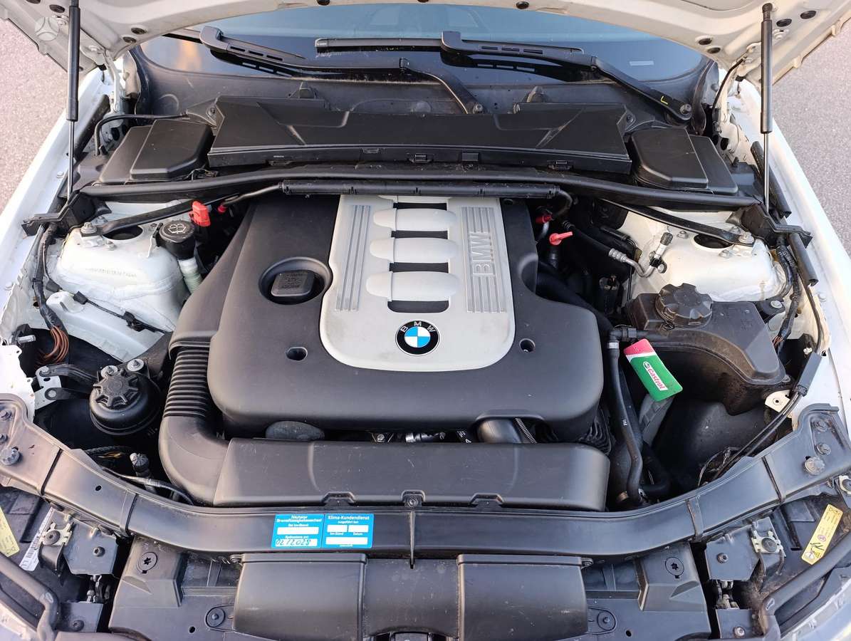 BMW 330, 3.0 l., Универсал