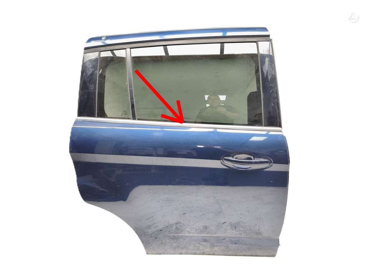 Ford C-MAX doors