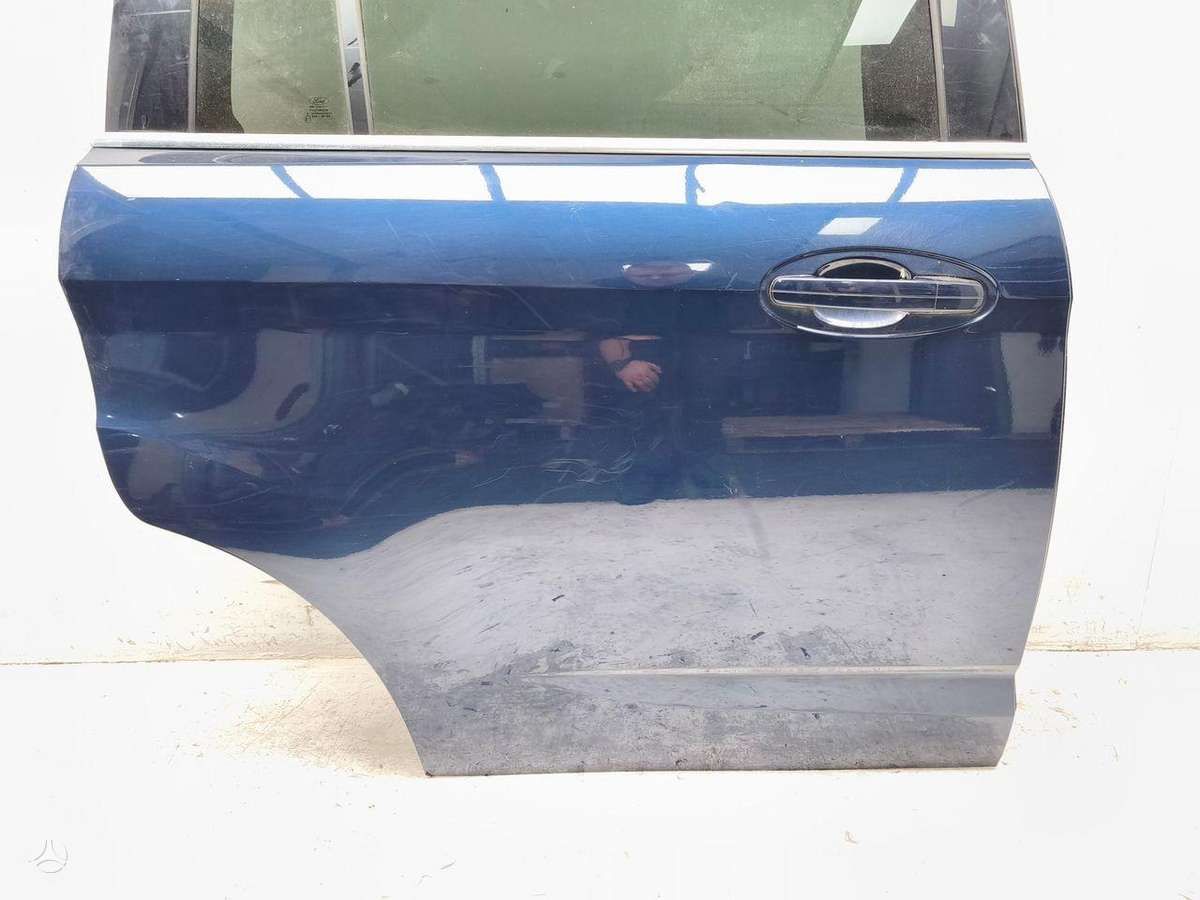 Ford C-MAX doors